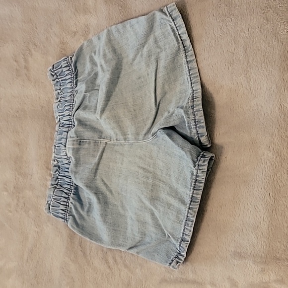 ⭐️ 5/$25 ⭐️ OshKosh B'gosh Shorts - Picture 2 of 5